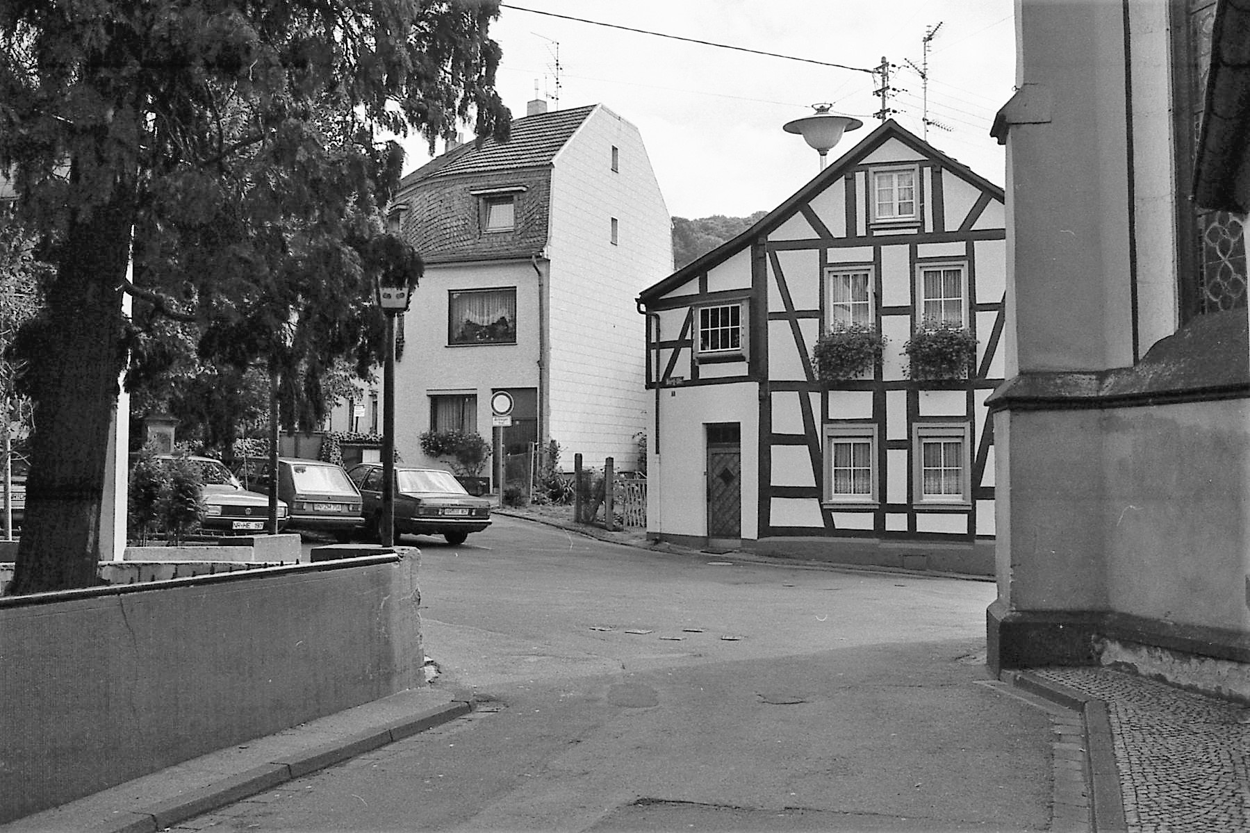 Blick von der Scheurener Stra&szlig;e aus Richtung Dorfmitte